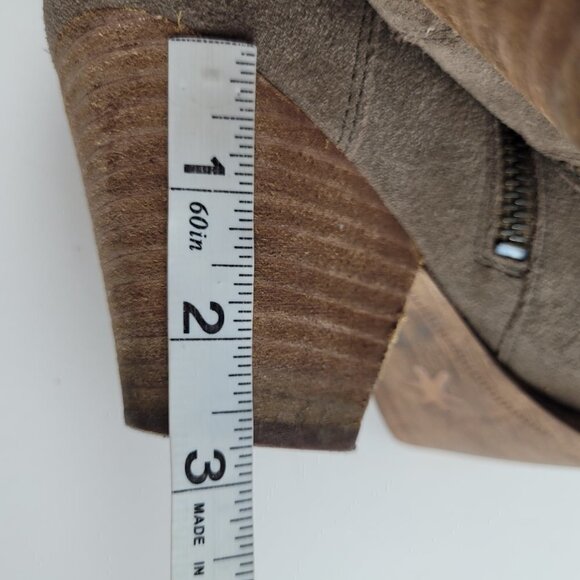 Splendid Taupe Gray Suede Buckle Strap Ankle Heeled Boot C205/3078 - Picture 8 of 12